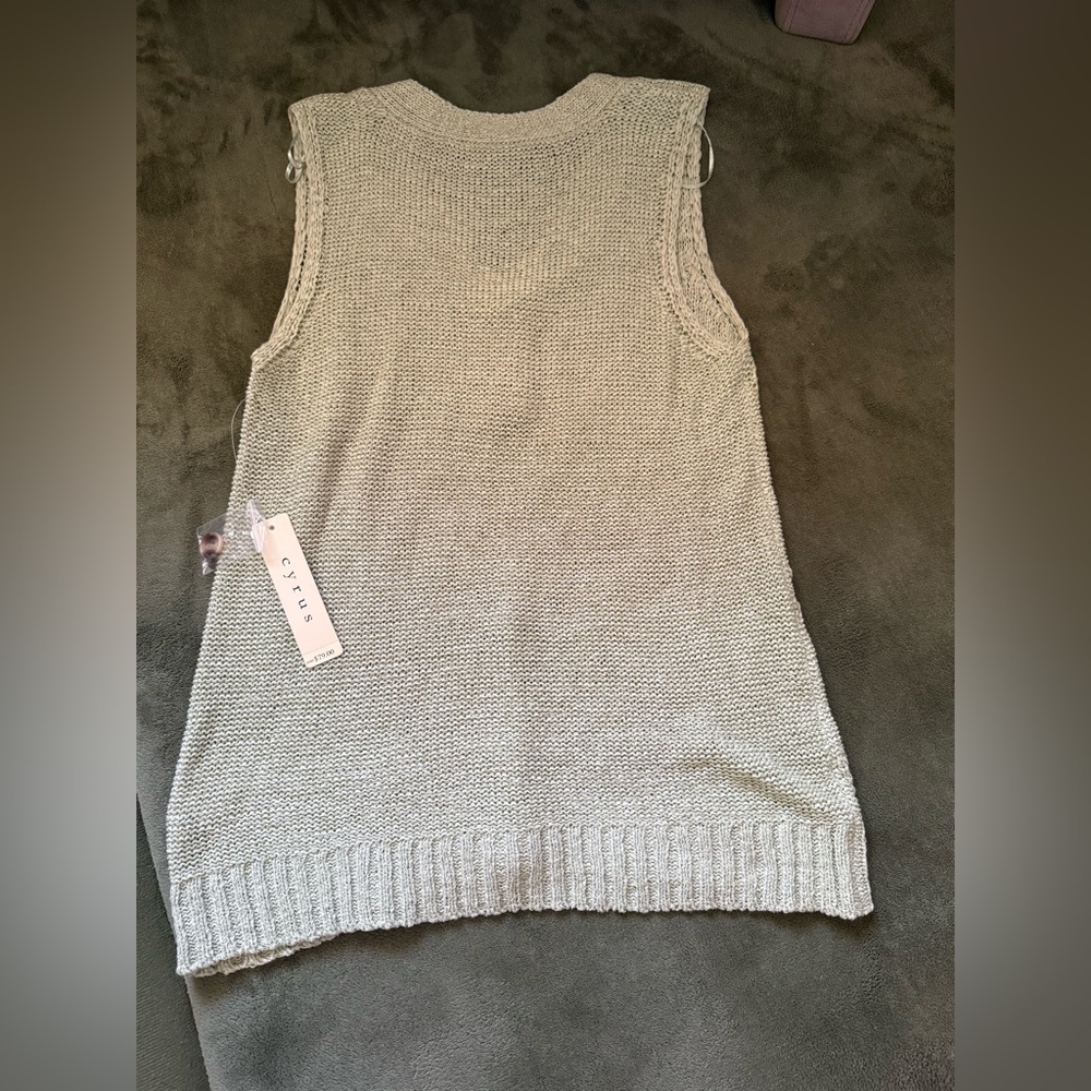 NWT Cyrus Sweater Vest - Picture 2 of 5